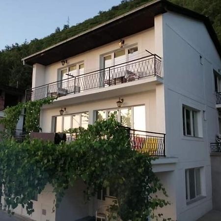 Vila Visni Lagadin Ngoại thất bức ảnh