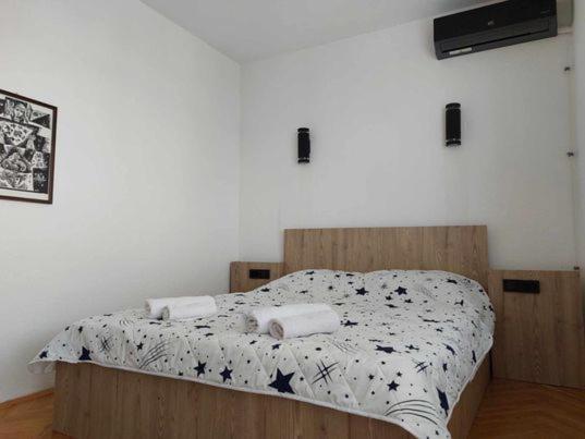 Vila Visni Lagadin Ngoại thất bức ảnh