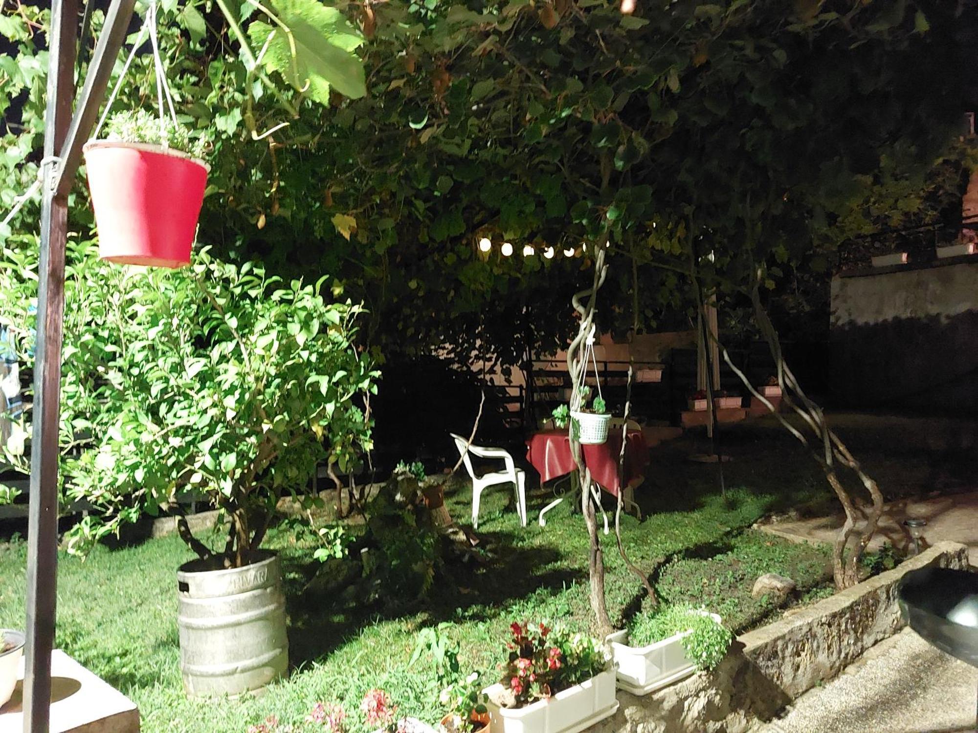 Vila Visni Lagadin Ngoại thất bức ảnh